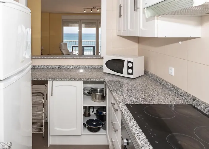Frontalmar, Esc-b, 8º-32 Appartement *